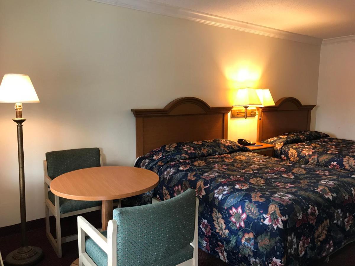 Bayfront Inn Biloxi Extérieur photo